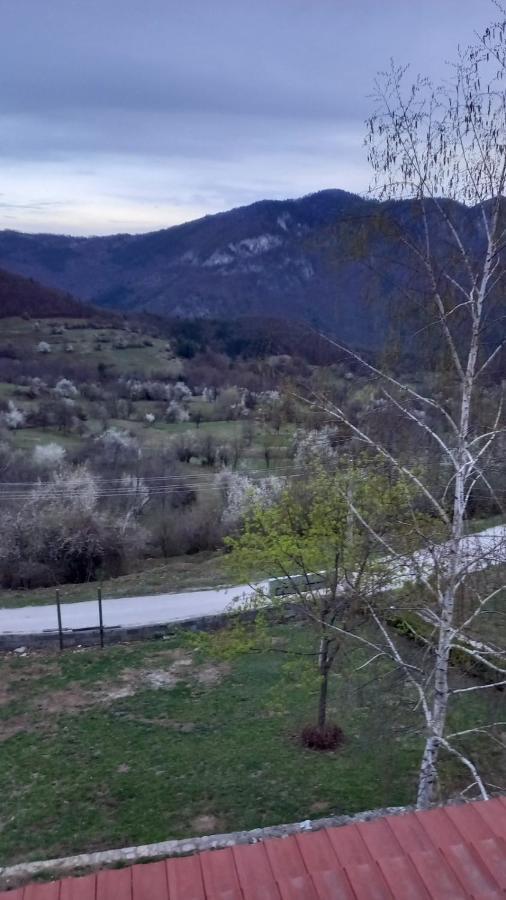 Хотел Варненци Laki Esterno foto